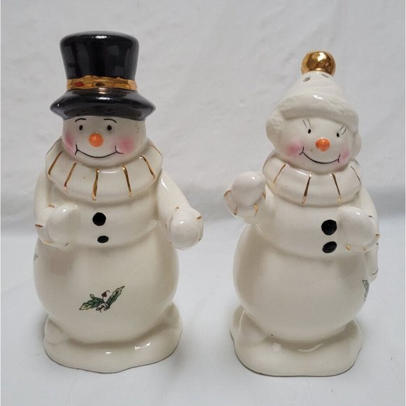 Home for the Holidays 2004 Snowman Couple Salt & Pepper Shaker Set #56005 - Picture 2 of 14